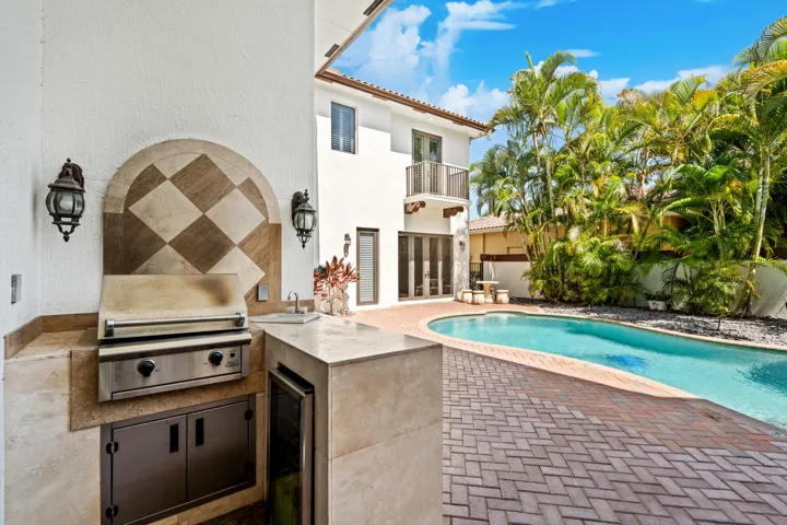 Summer Kitchen