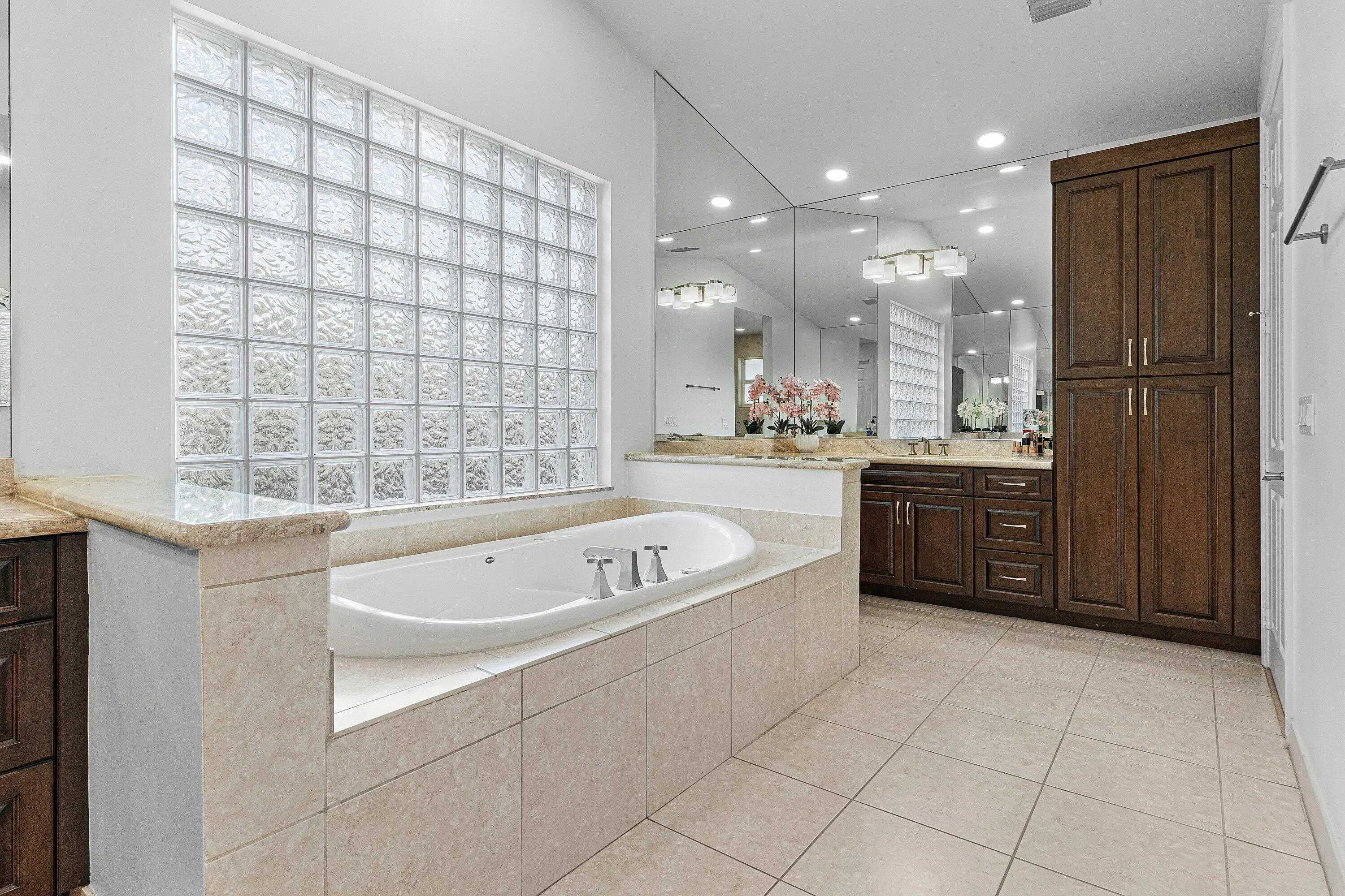 033-11030MistyRidgeWay-BoyntonBeach-FL-3