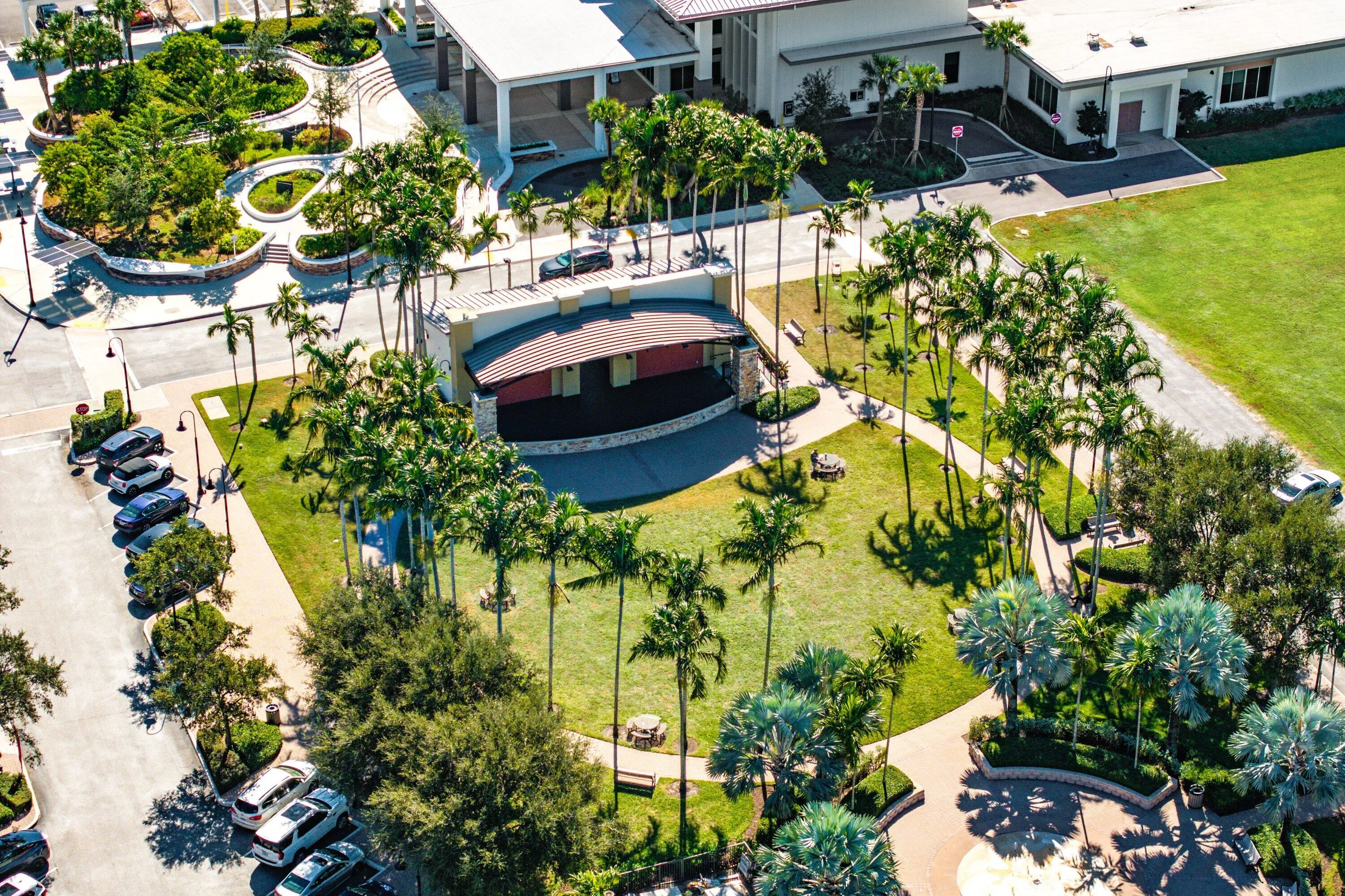 Canyon Town Center Amphitheater, FREE Concerts