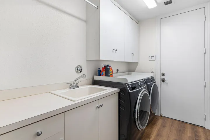 Large Laundry Room