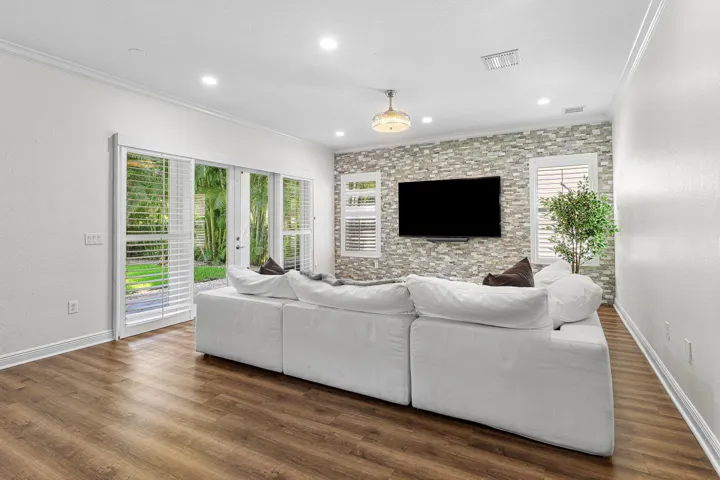 014-11030MistyRidgeWay-BoyntonBeach-FL-3