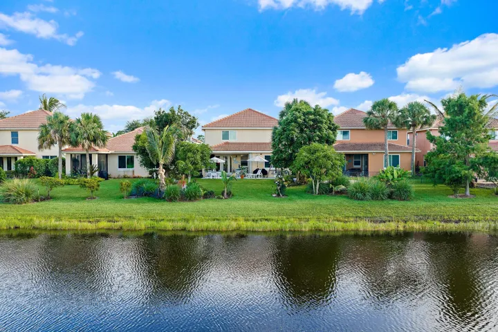 012-7835SEHeritageBlvd-HobeSound-SMALL