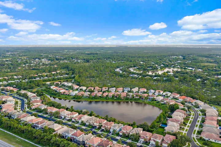 005-7835SEHeritageBlvd-HobeSound-SMALL