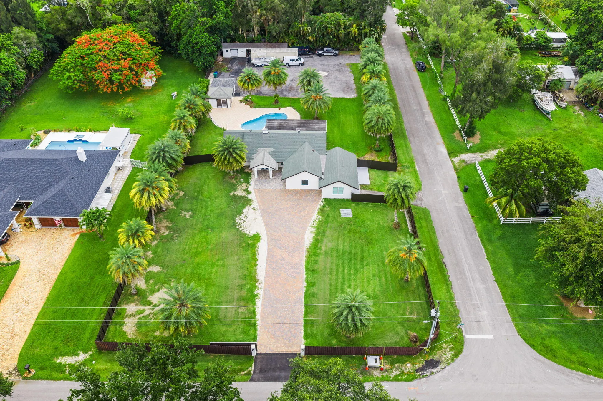 40-web-or-mls-5700-sw-196th-ln