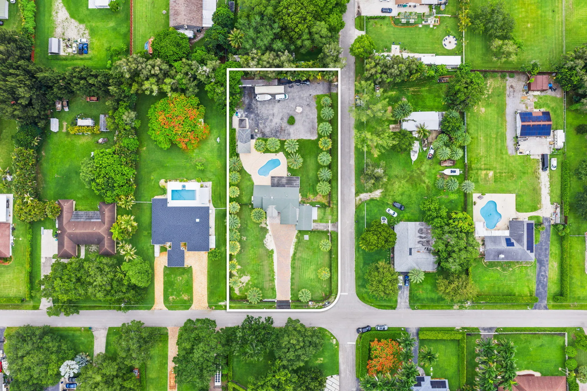 2-web-or-mls-5700-sw-196th-ln