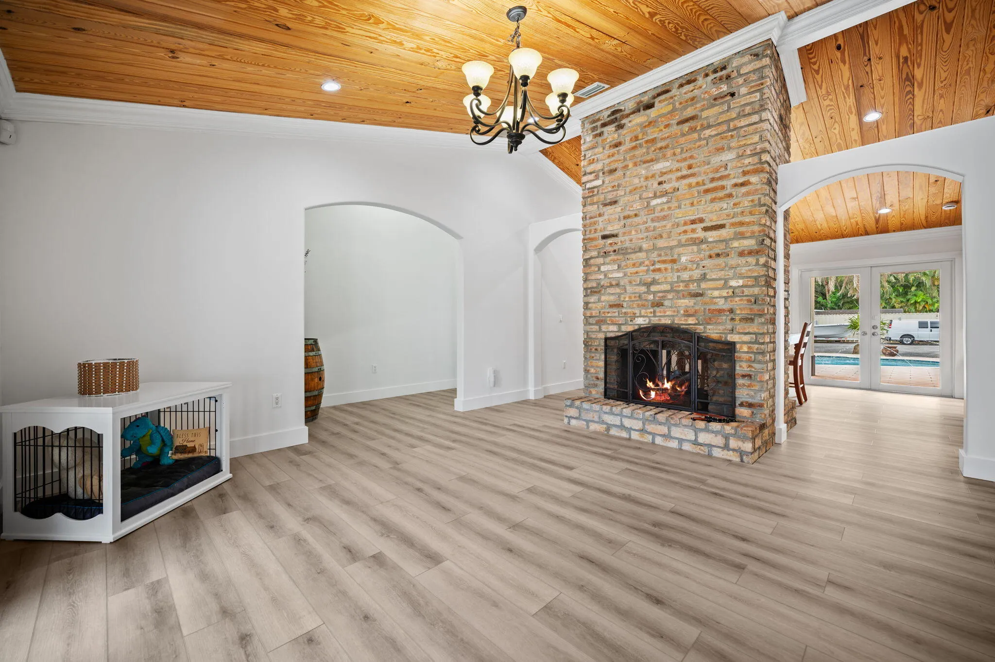 8-web-or-mls-5700-sw-196th-ln