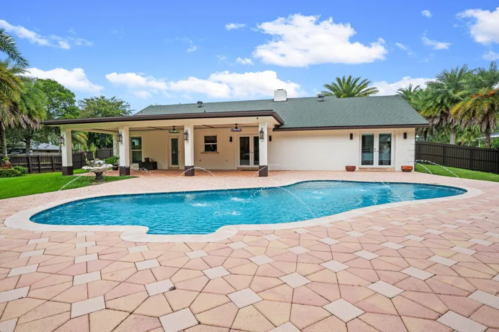 24-web-or-mls-5700-sw-196th-ln