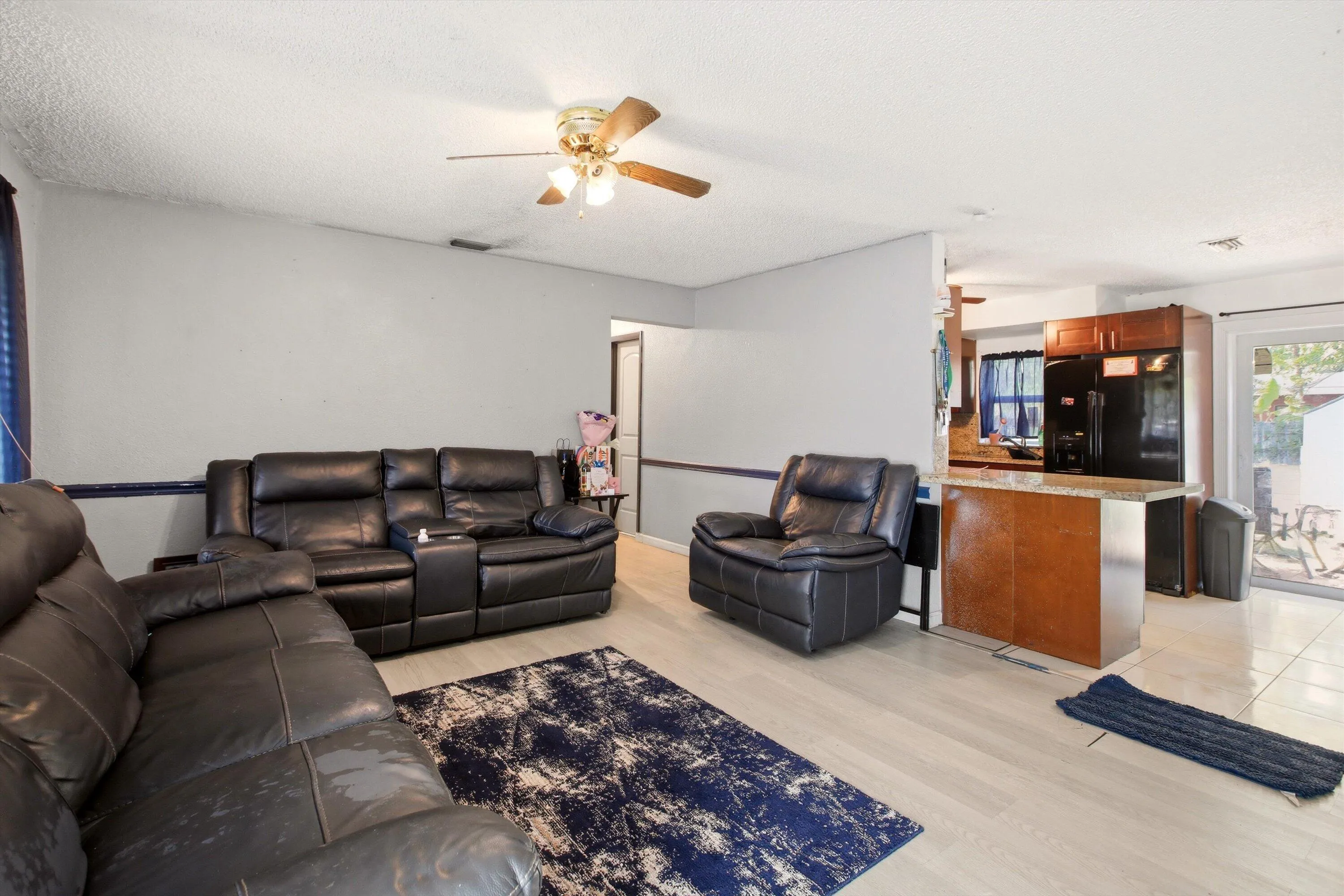 06-Property Photo 006