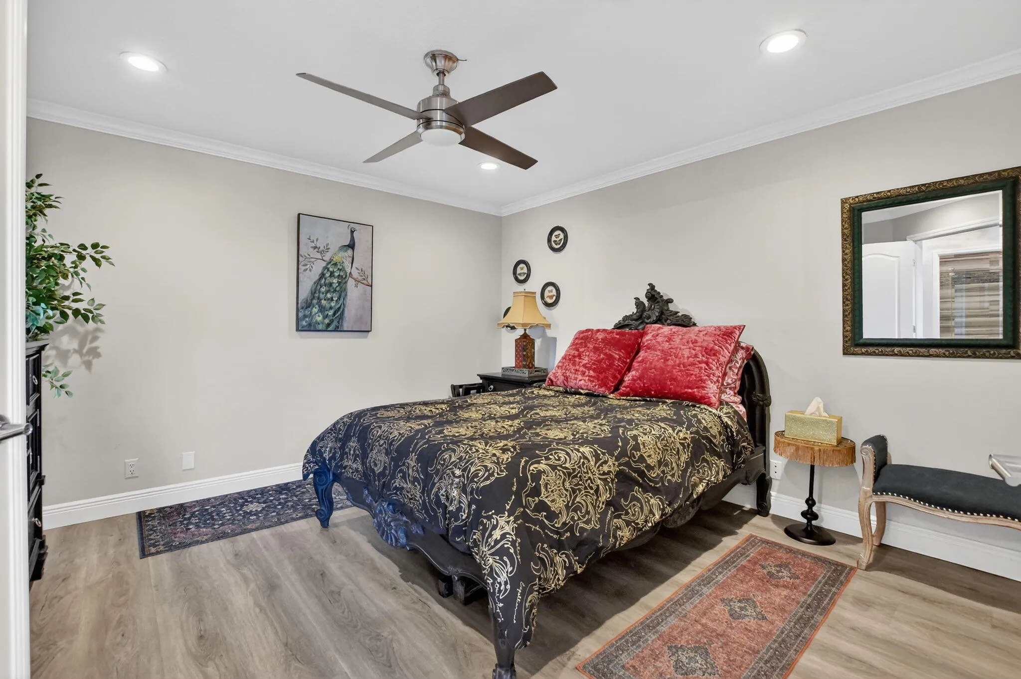 1st floor bedroom/mother-in law suite