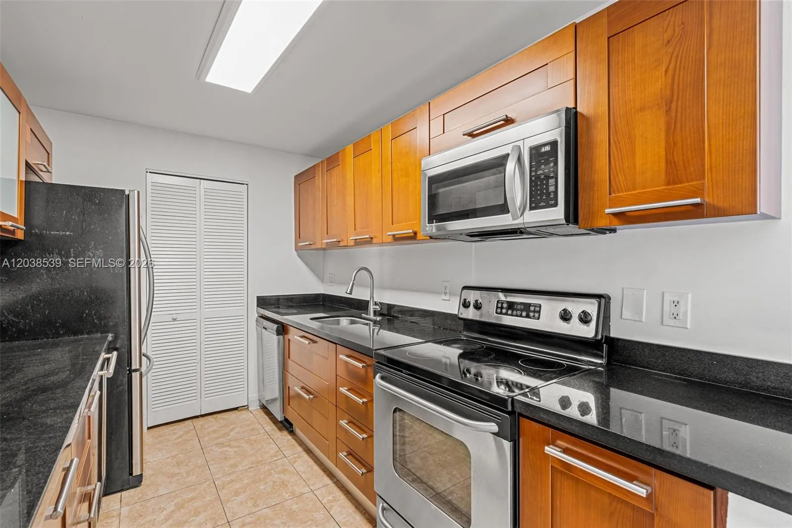 Property photo 23