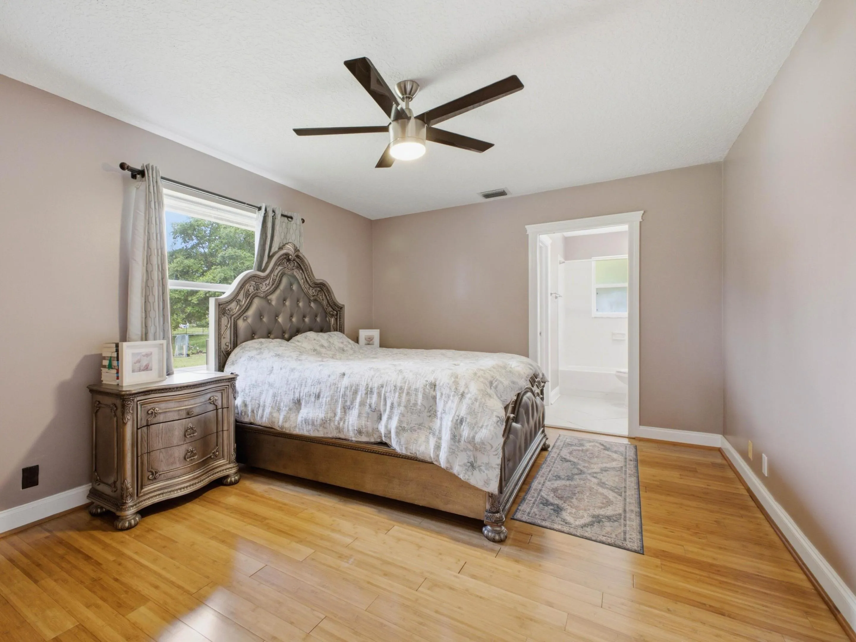 Inlaw Primary Bedroom