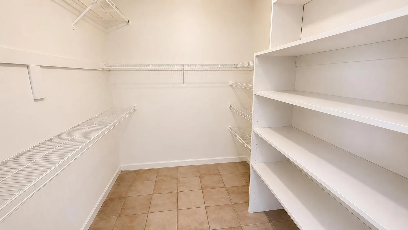 Walk in Closet