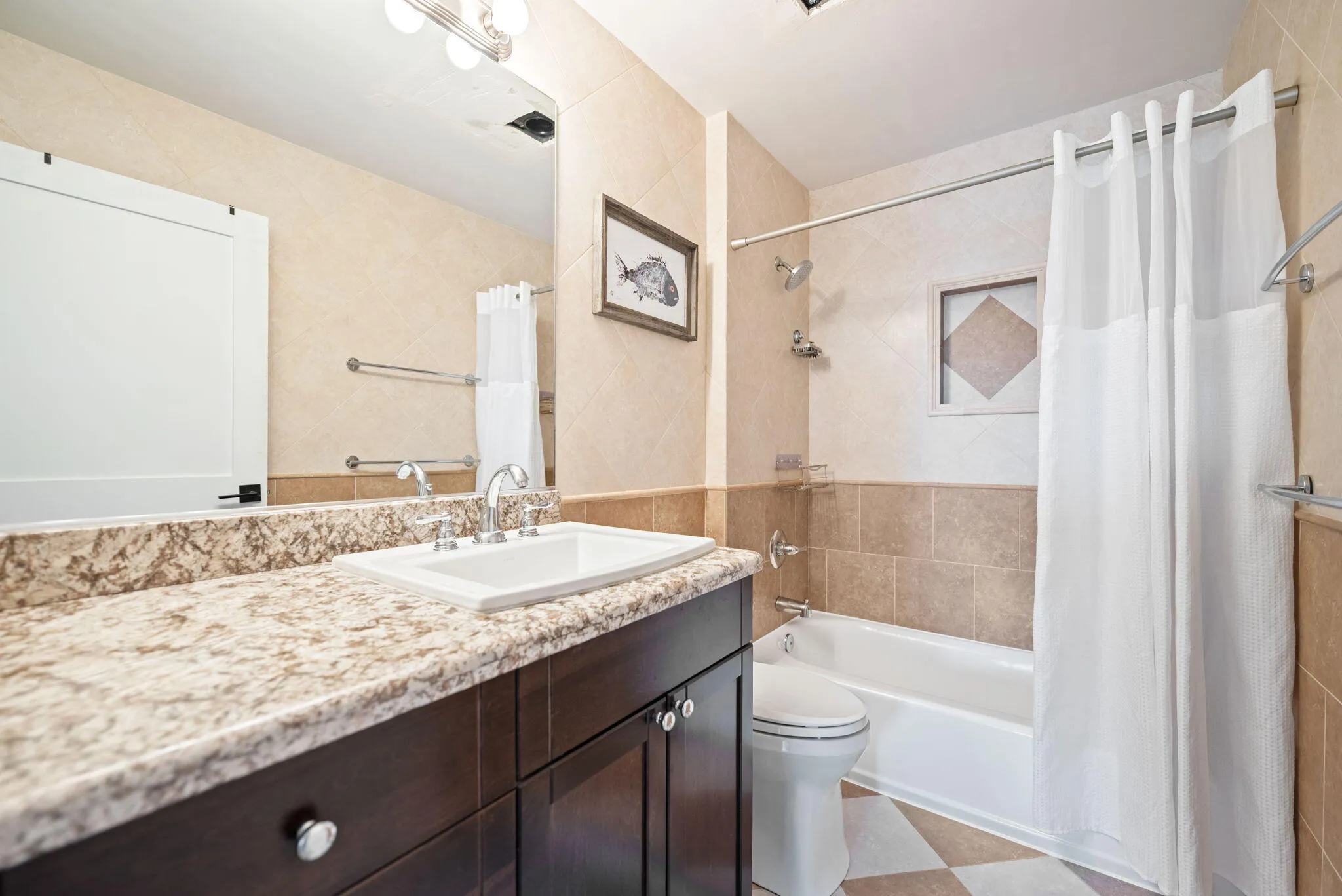 33-web-or-mls-22612-middletown-dr