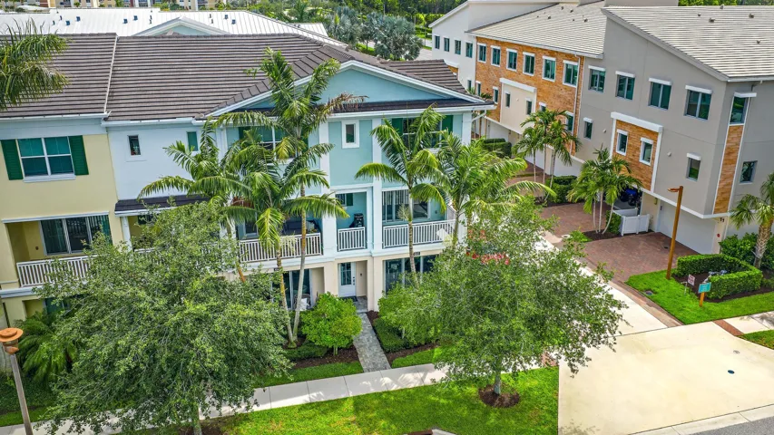 4145 Faraday Wy-21
