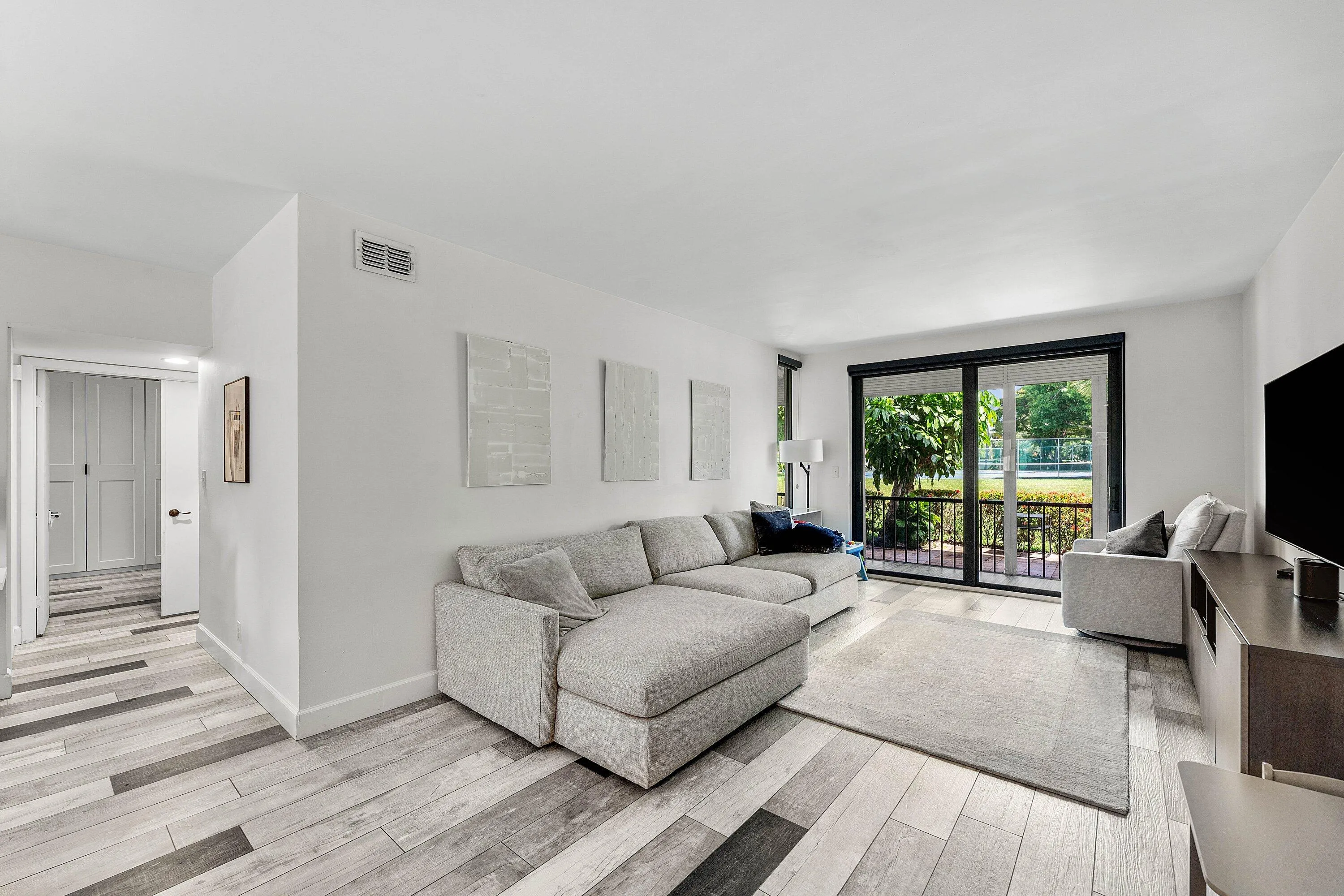 011-7942LaMiradaDrive-BocaRaton-FL-33433