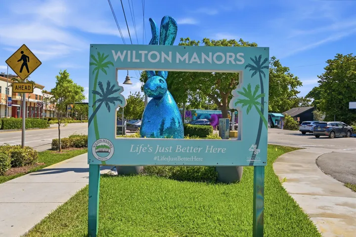 Popular Wilton Manors photo spot celebrating the city's vibrant arts scene and welcoming community.