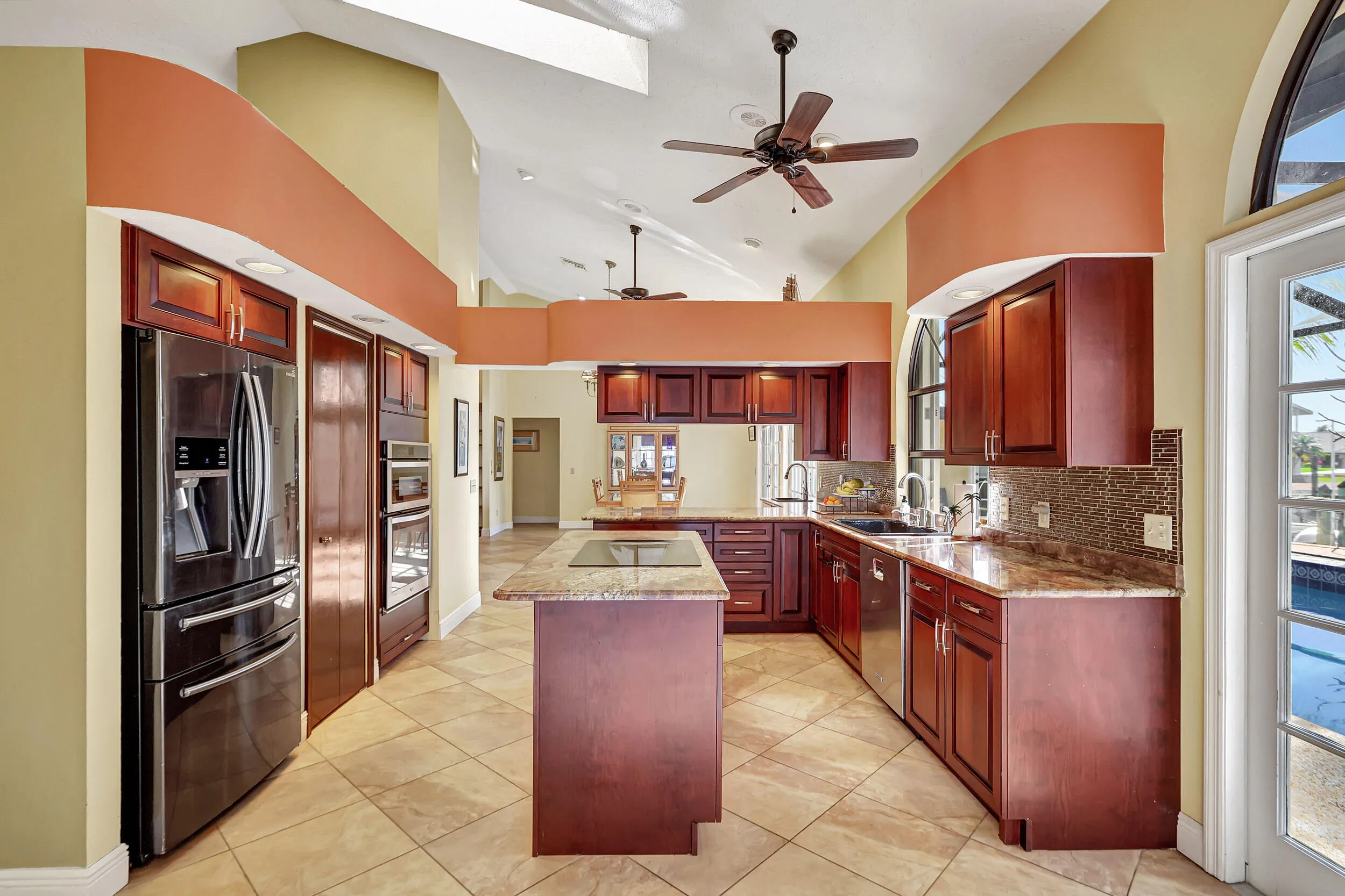 Property photo 13