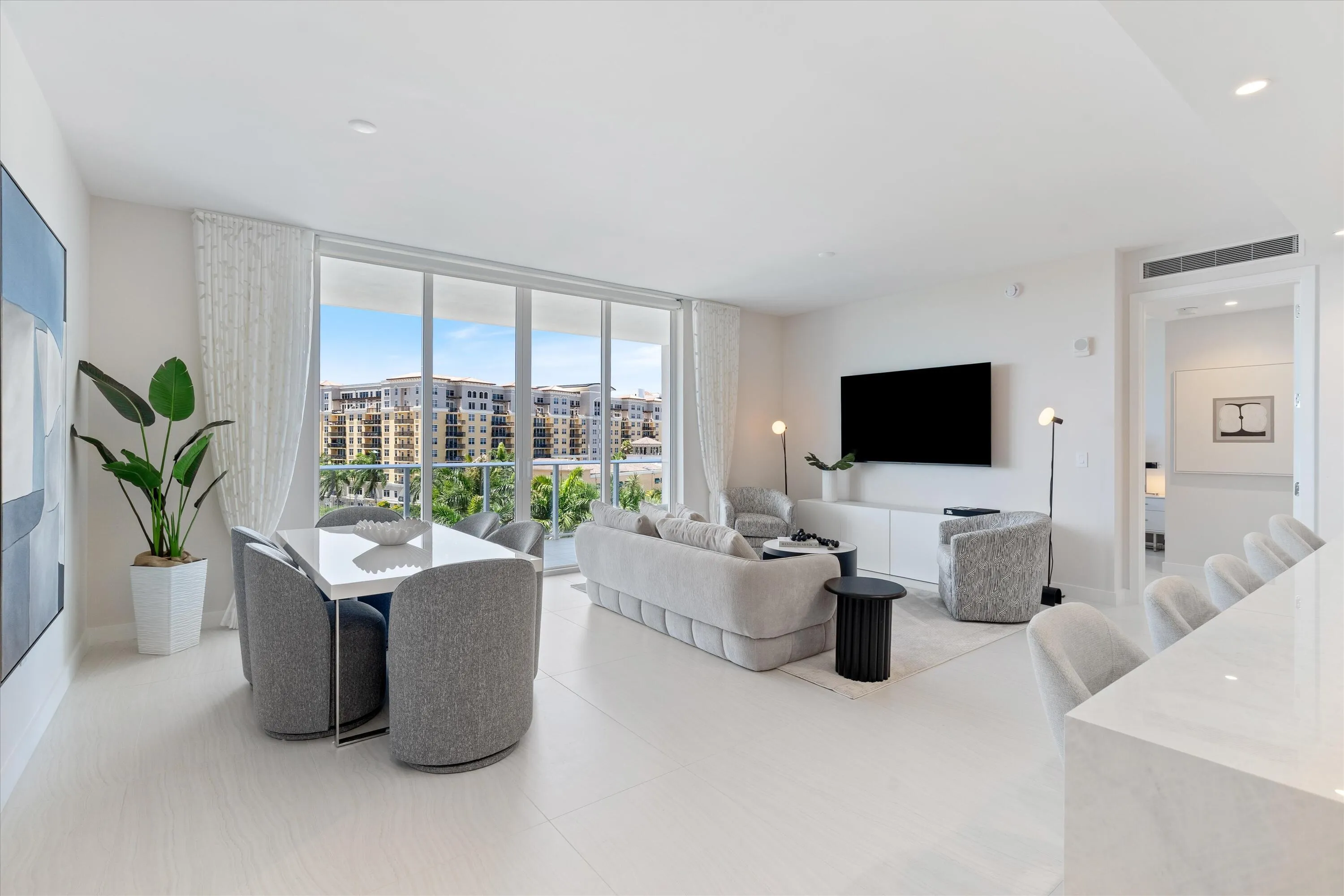 Living & Dining Area