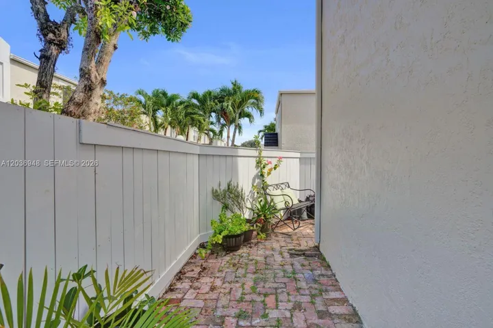 East Side Yard
