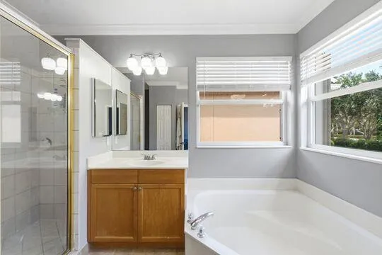 Nice large bathroom and lots of natural light