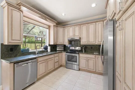 Stainless steel appliances and top of the line kitchen