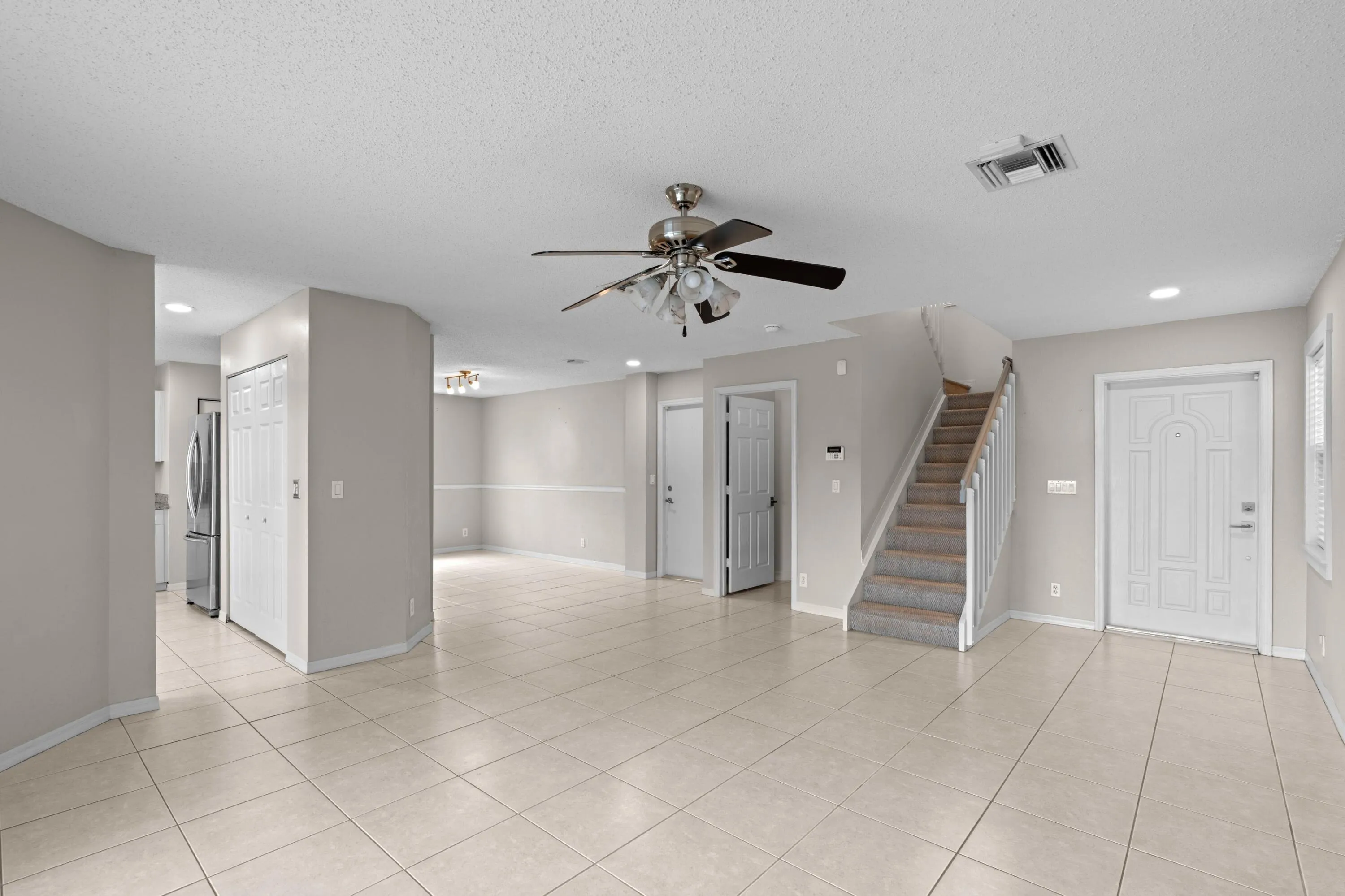 3961 Crescent Creek Place - Living 4