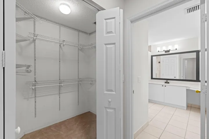 3961 Crescent Creek Place - Closet