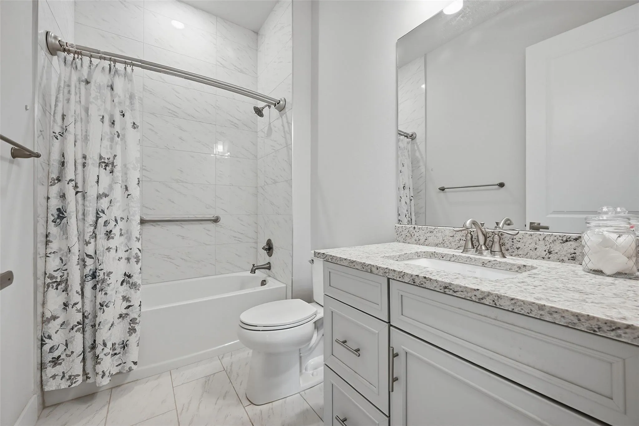 Bathroon 1