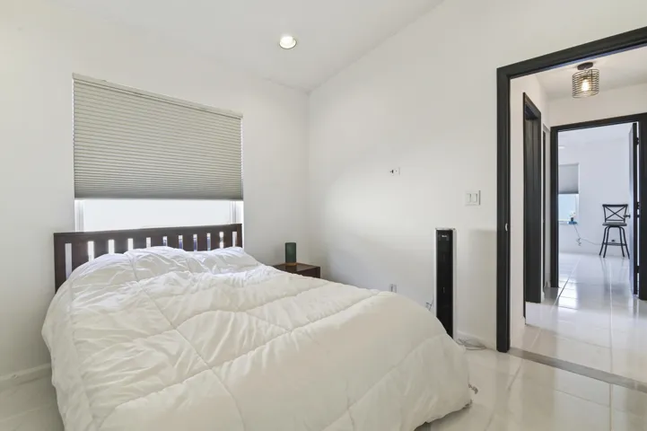 05 Bedroom 02