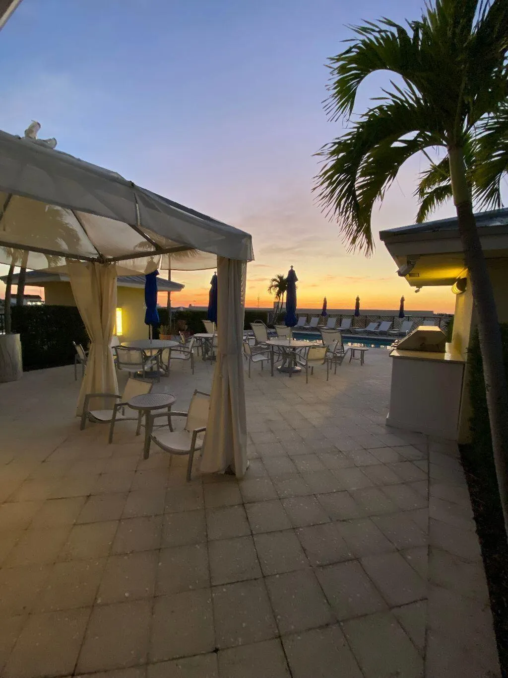Astor Pool Sunet