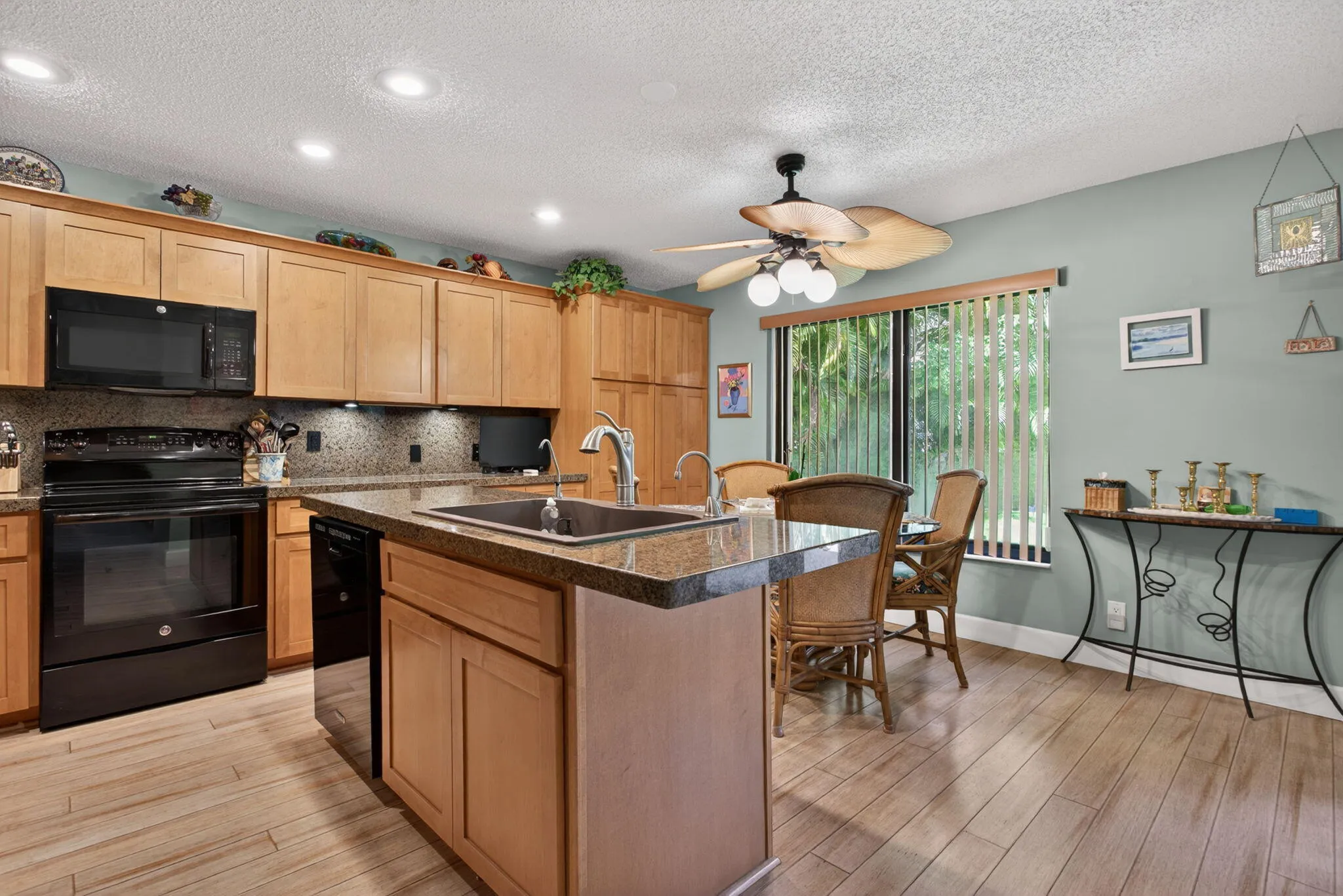 Dishwasher and sink in island
