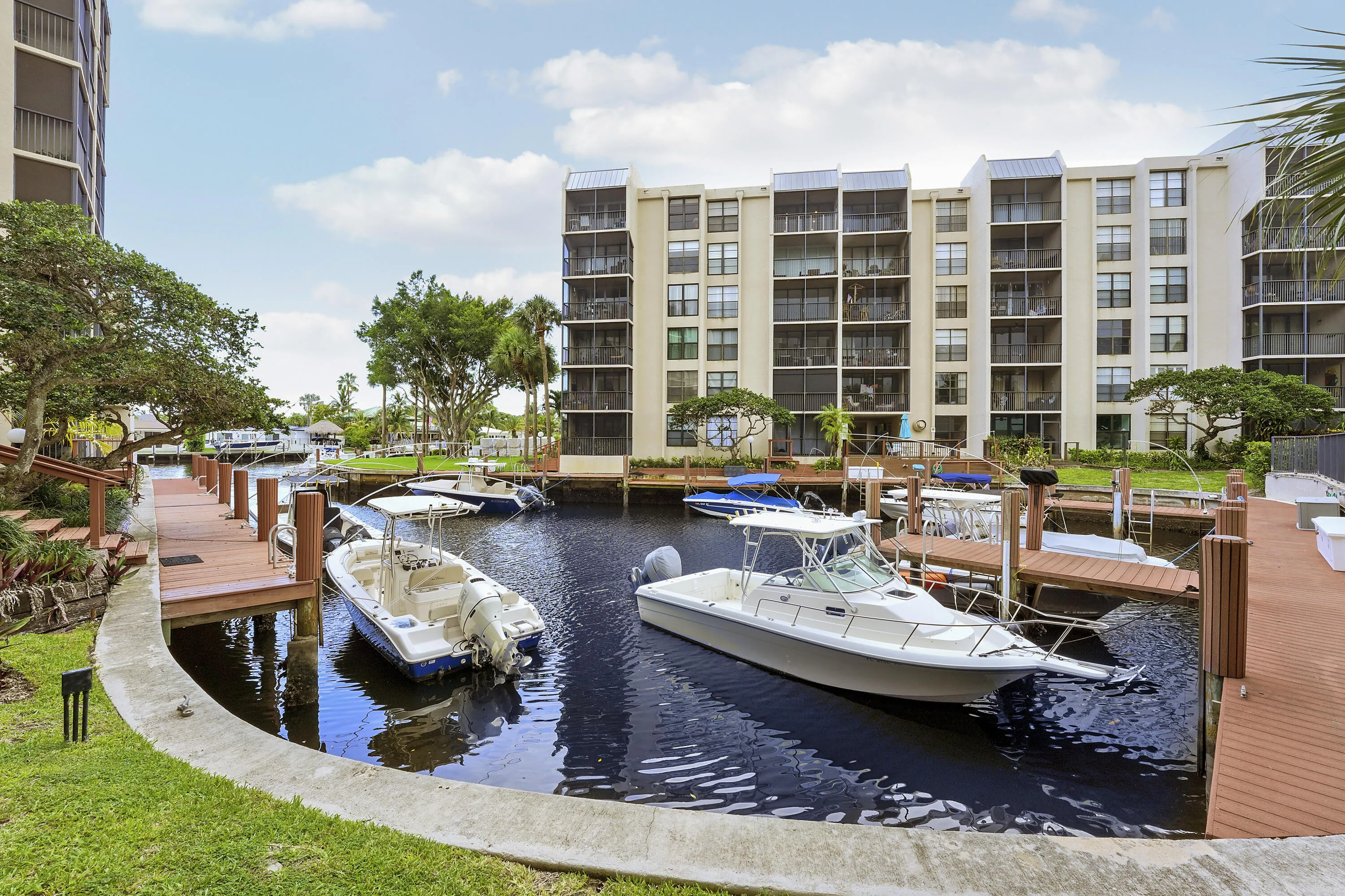Boat Dockage (when Available)