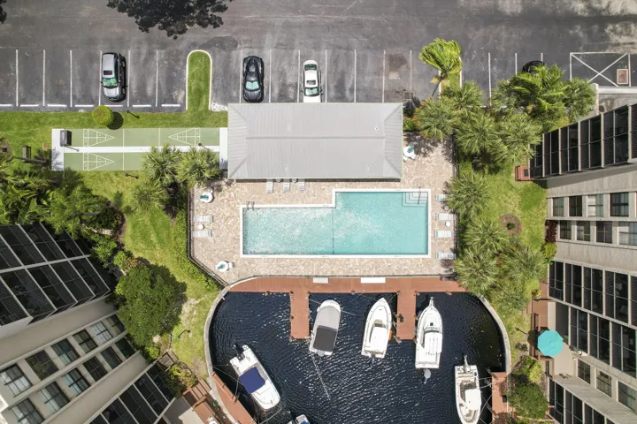 20 Royal Palm Way 204 Aerial
