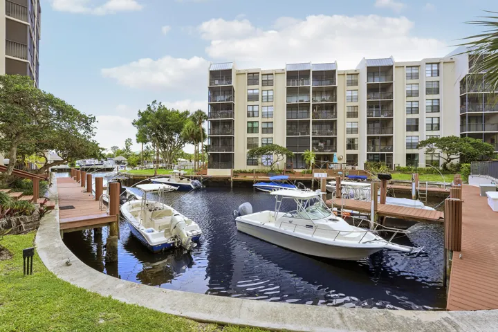 Boat Dockage (when Available)