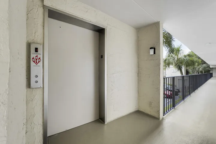 Elevator