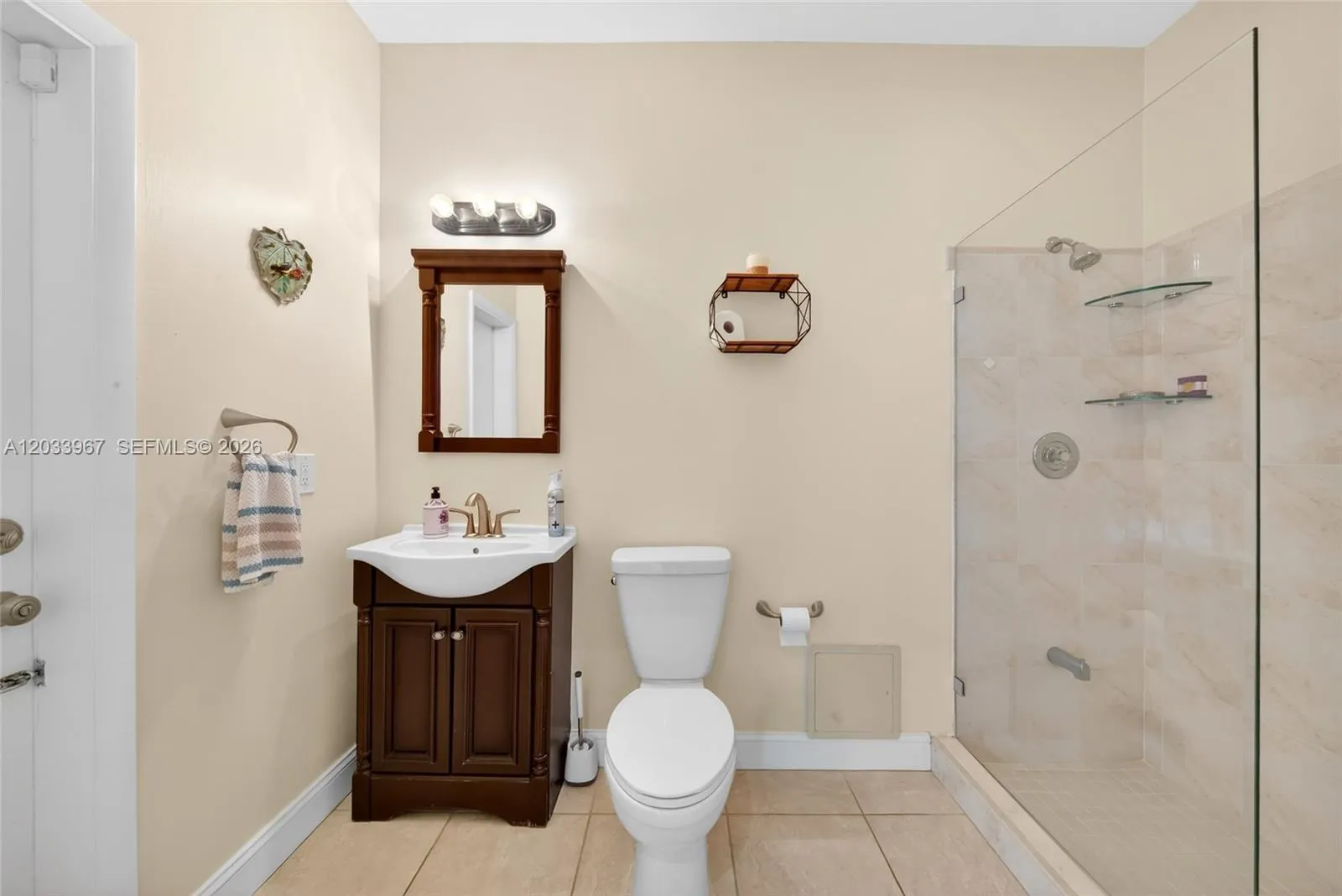 Property photo 90