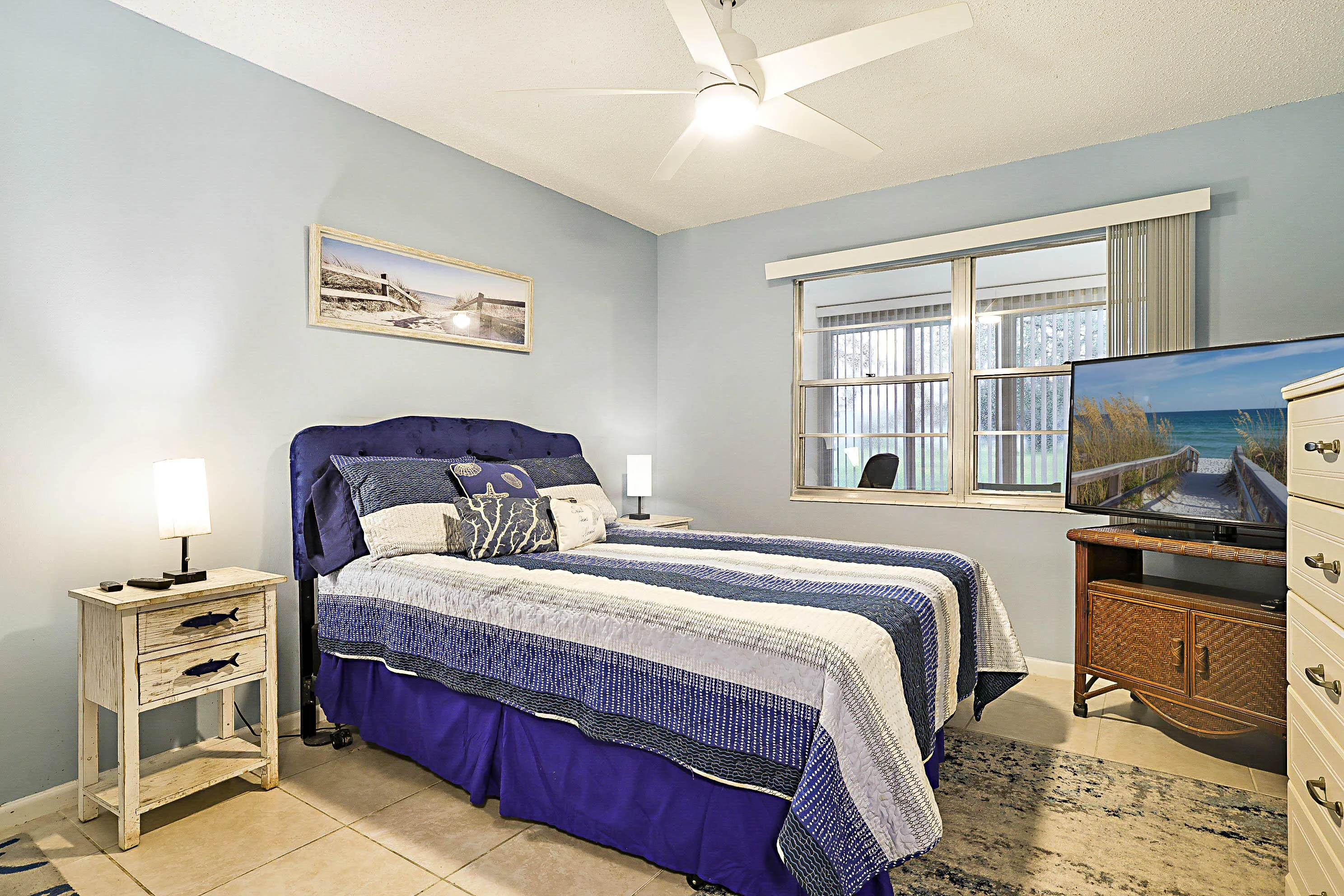 1023 Ellesmere B -14