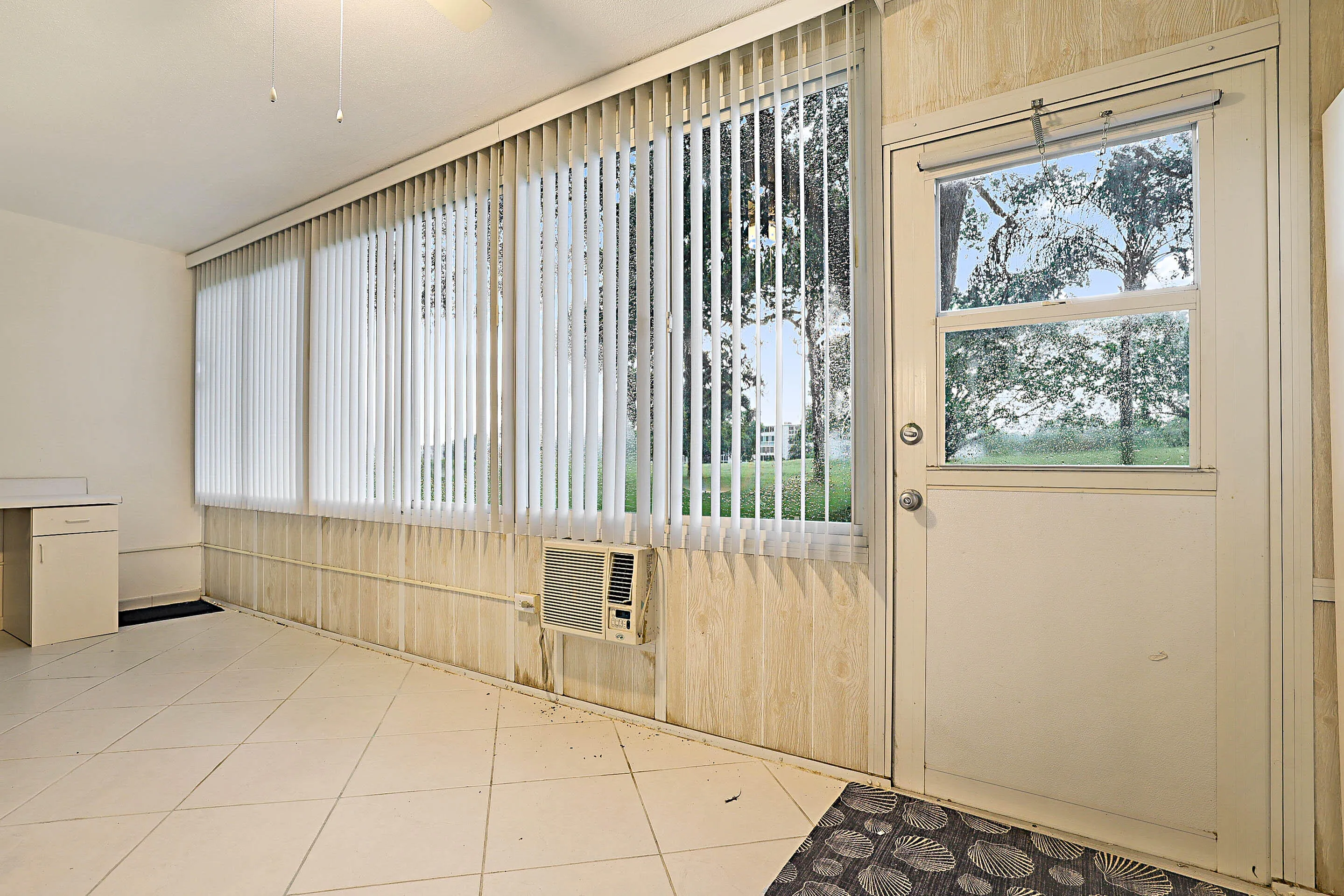 1023 Ellesmere B -19
