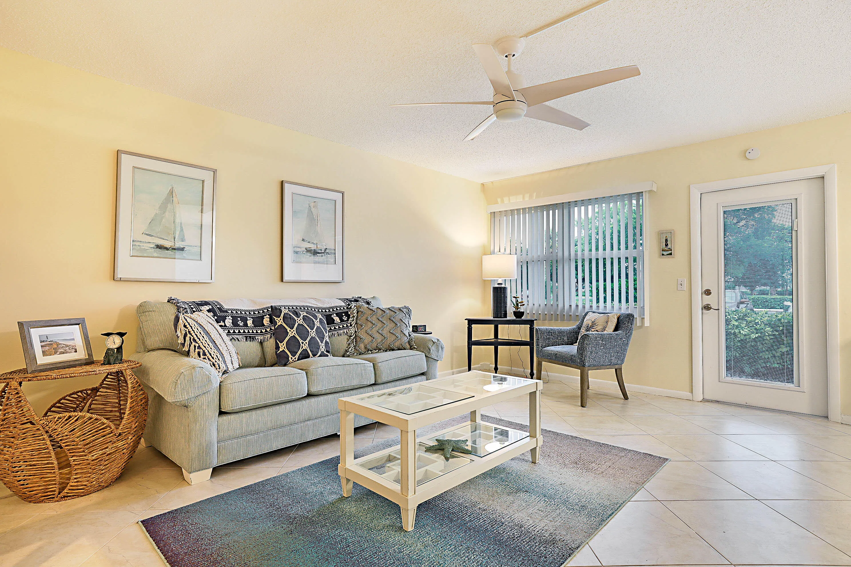 1023 Ellesmere B -3