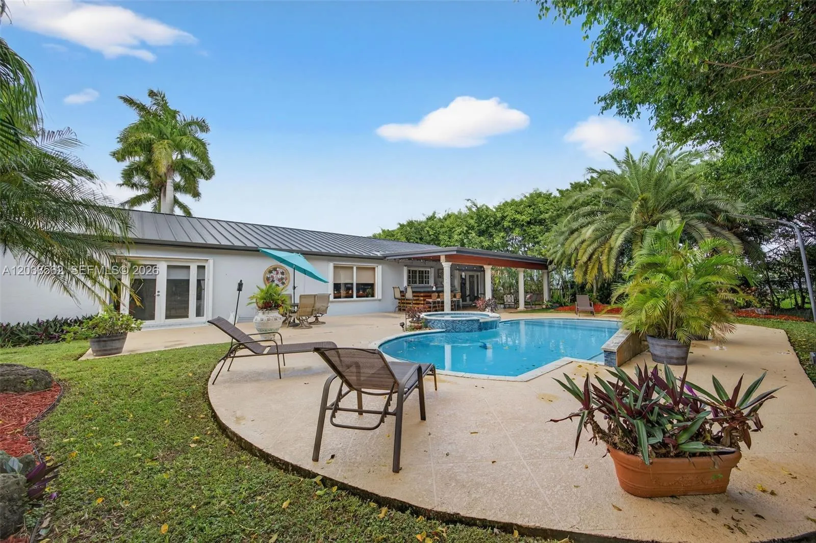 Property photo 37