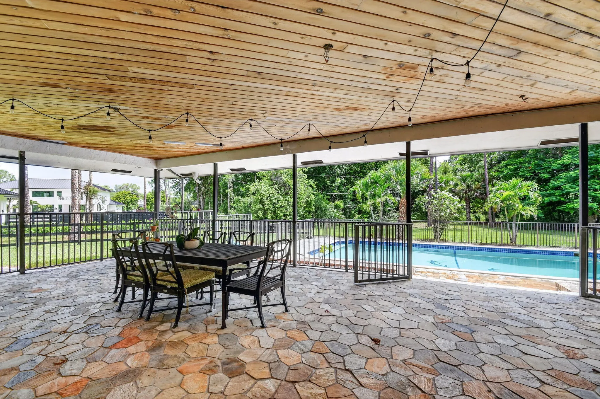 Property photo 71