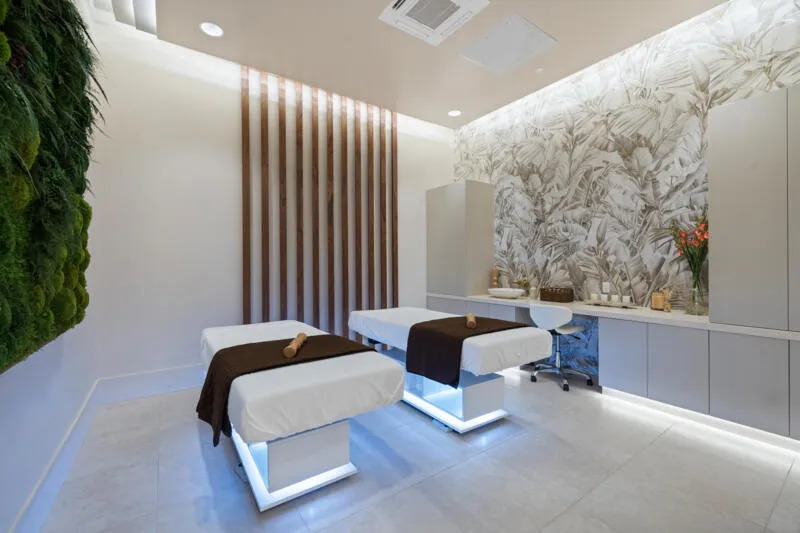LOE Clubhouse-Spa-295