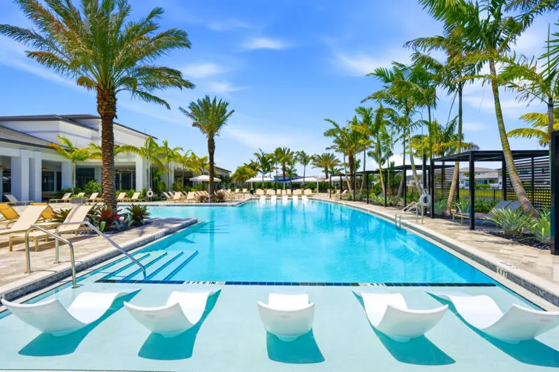 LOE Clubhouse-Pool-182