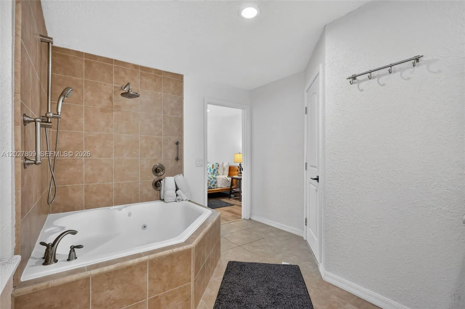 Property photo 86