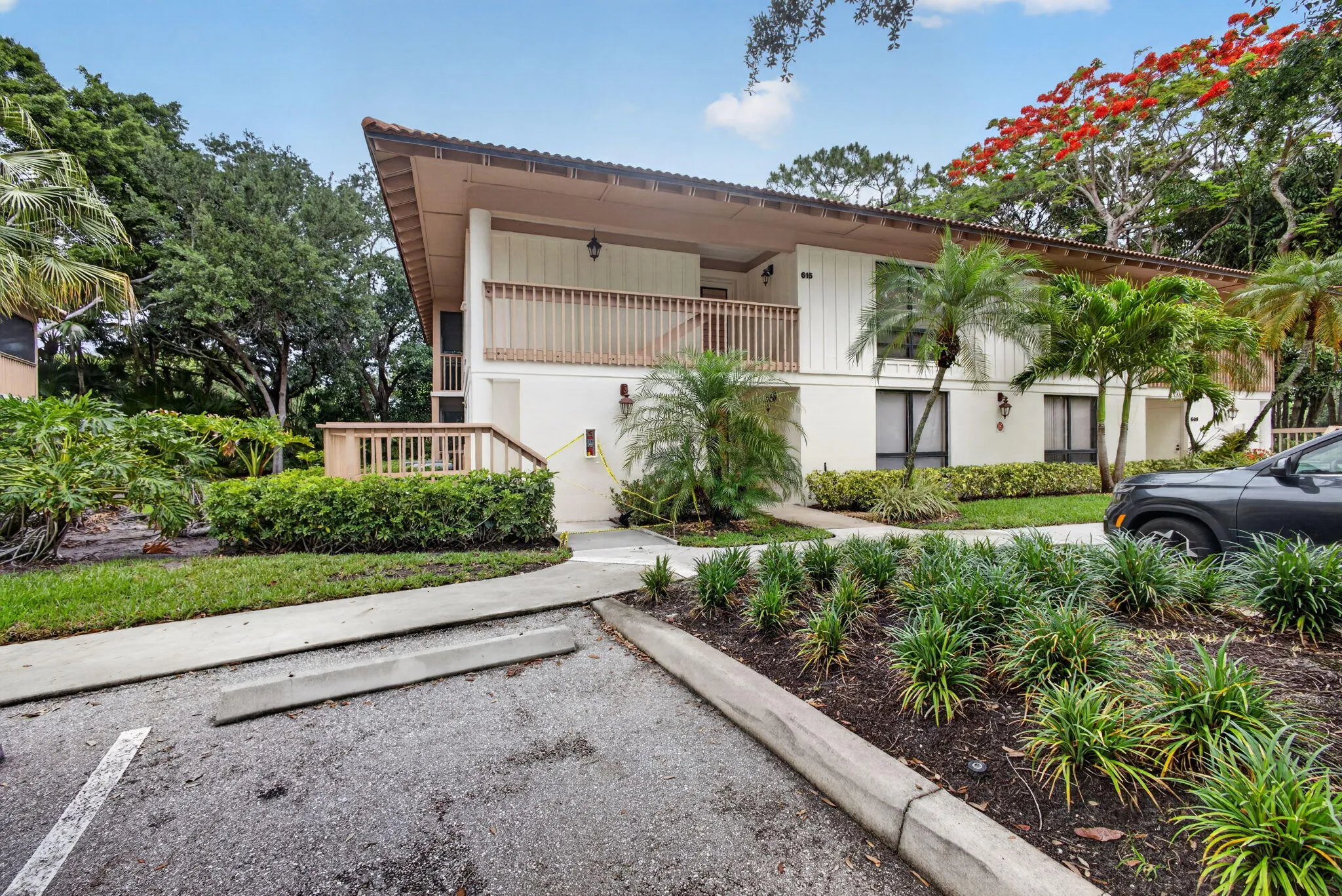 1-web-or-mls-5D1A2927