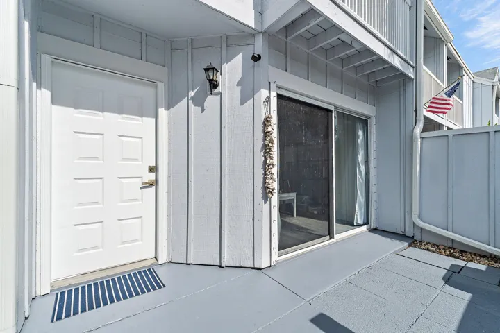 6343 Riverwalk #3