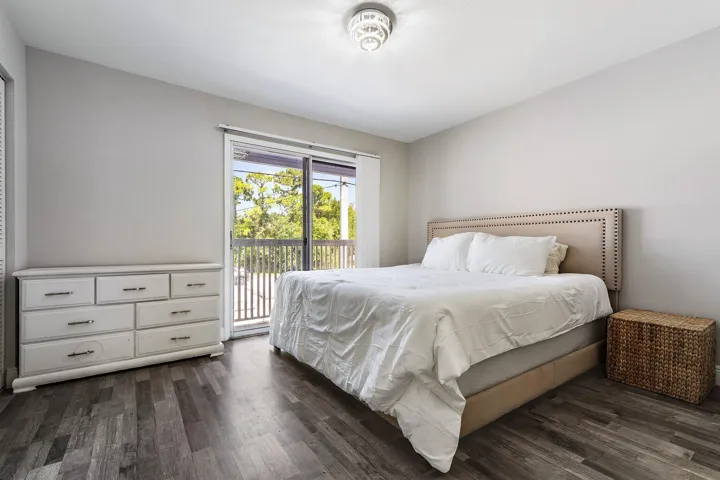 6343 Riverwalk #3