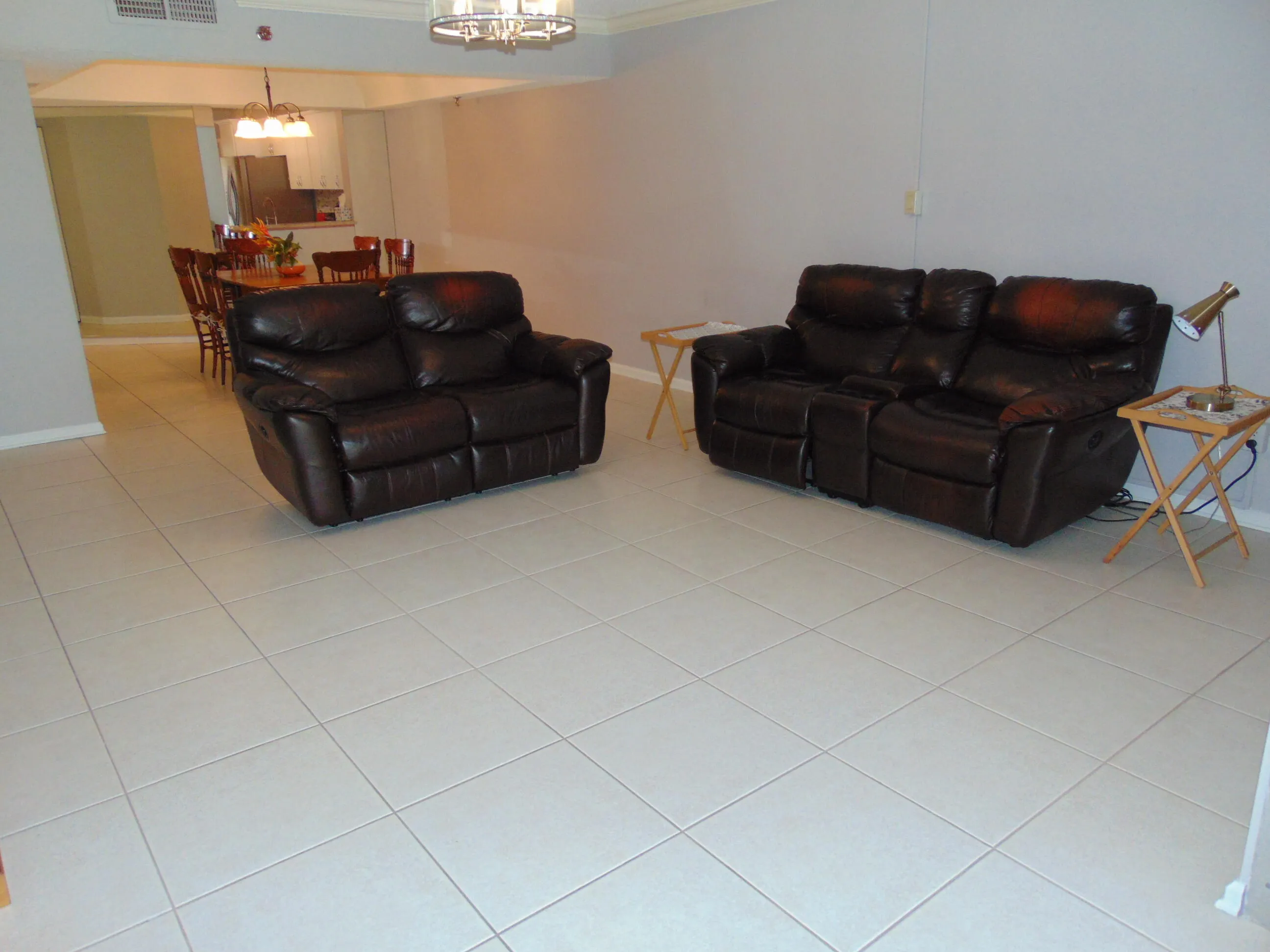 ALL TILE FLOORS