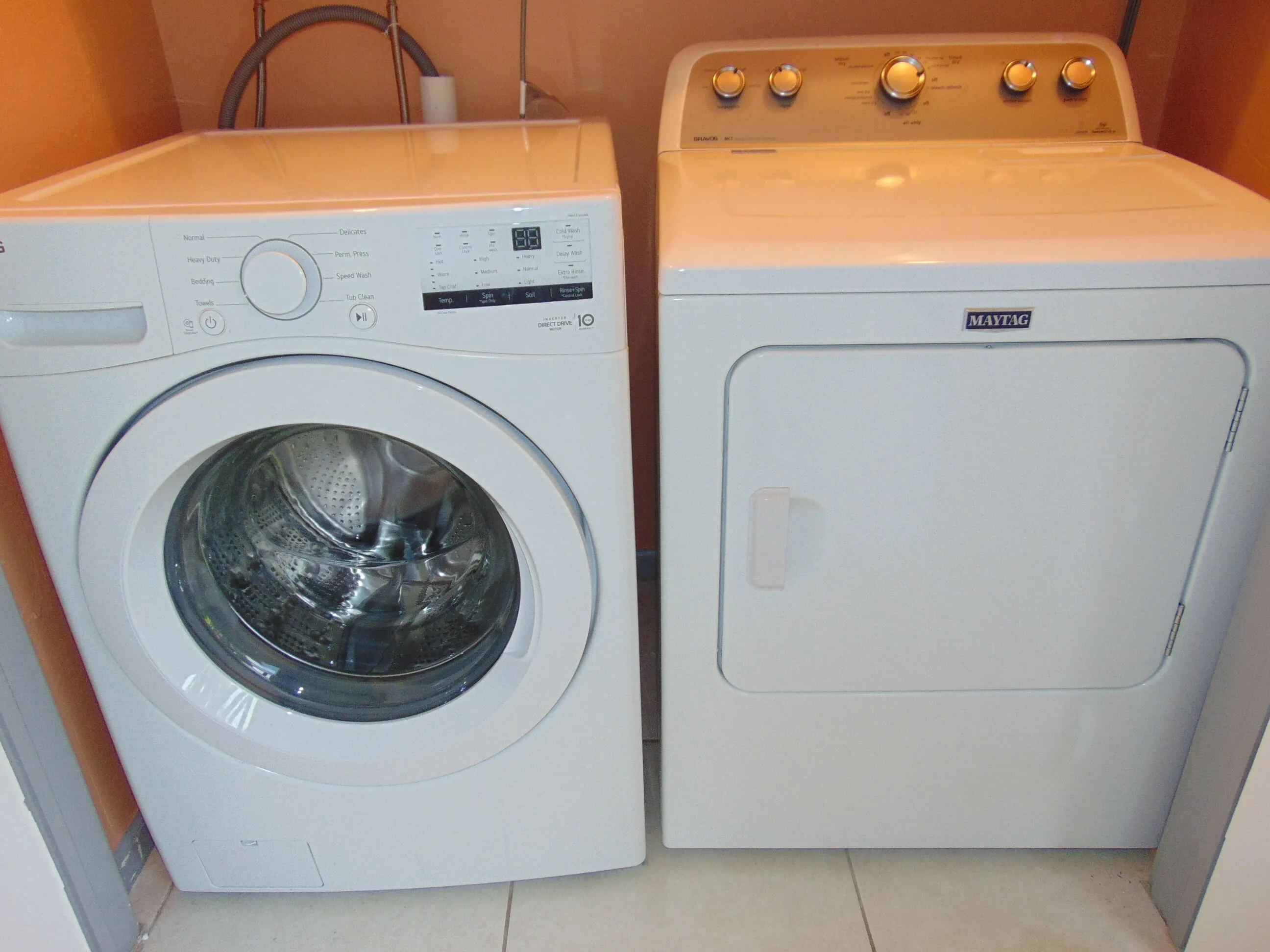 FULL SIZE WASHER DRYER