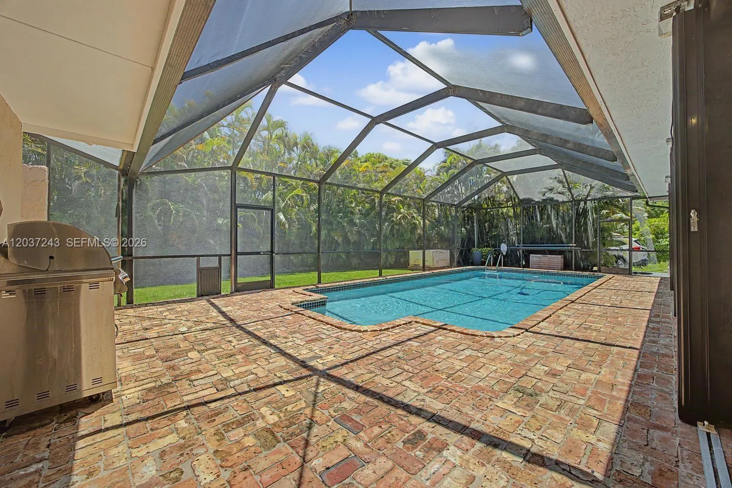 Property photo 35